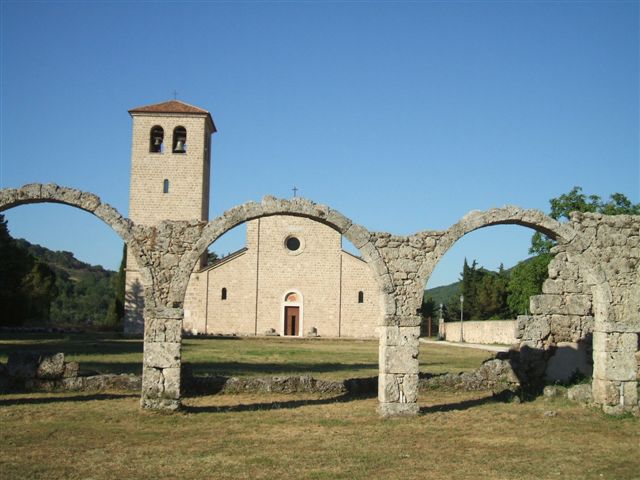 abbazia di san vincenzo al volturno